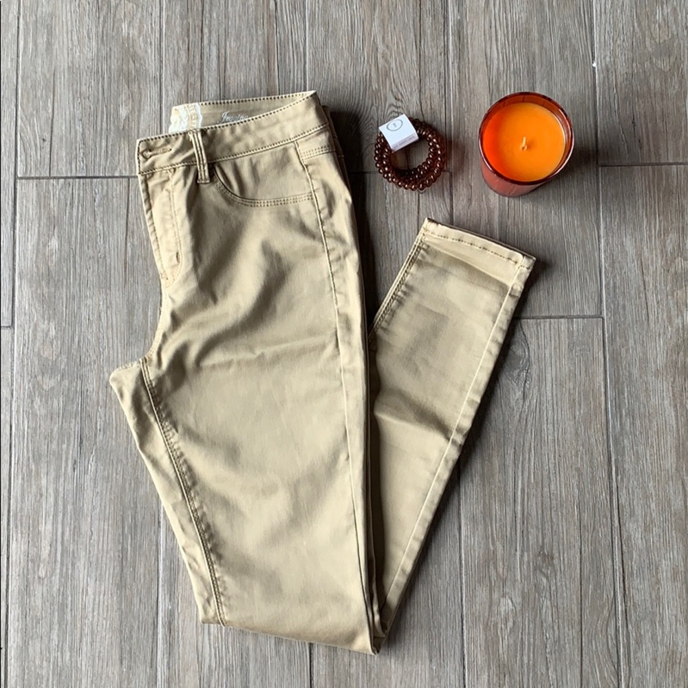 Khaki Jeggings, barely worn